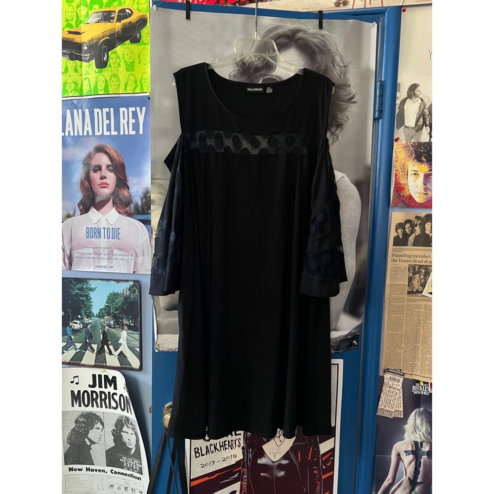Cold shoulder black polka dot dress 2X